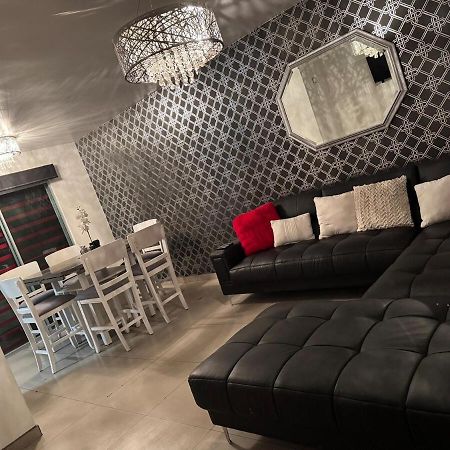Casa Moderna Y Elegante En El Corazon De Ensenada! Villa Kültér fotó
